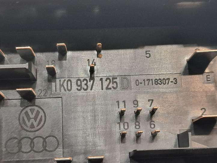 Volkswagen Golf VI (2009 - 2013)  1K0937125D Блок предохранителей