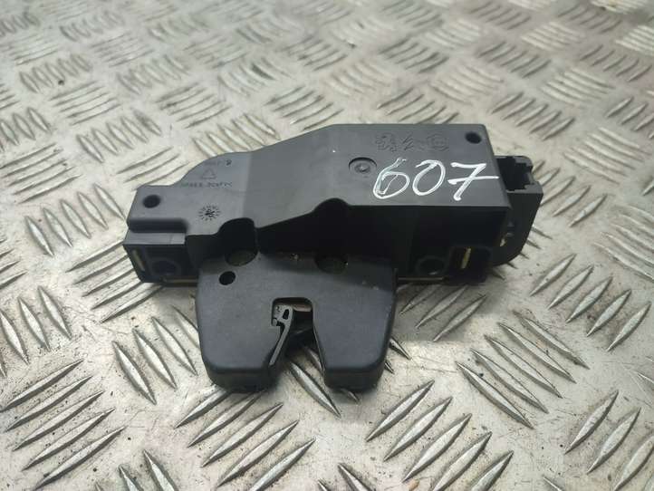Peugeot 607 (2004 - 2010)  9653831780 Замок задней крышки