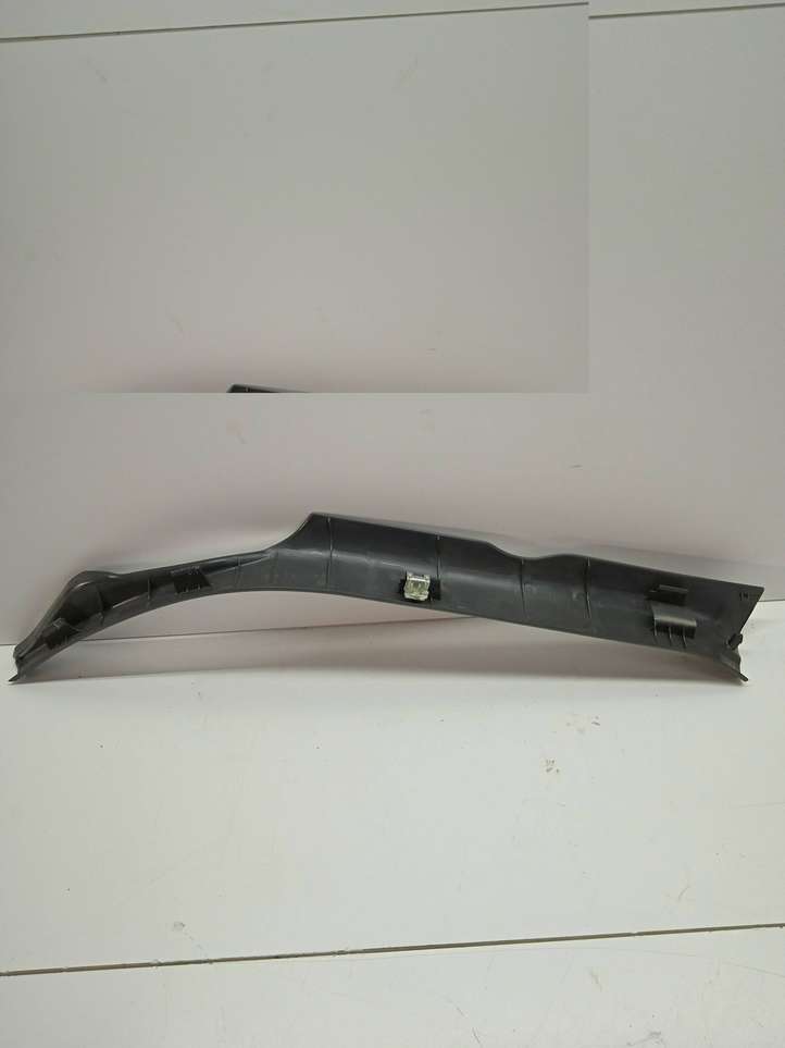 Toyota Prius (XW20) (2003 - 2009)  6791847020 Отделка заднего порога (внутренняя)