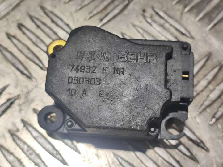 Volvo S80 (2006 - 2009)  74932 Двигатель задвижки потока воздуха