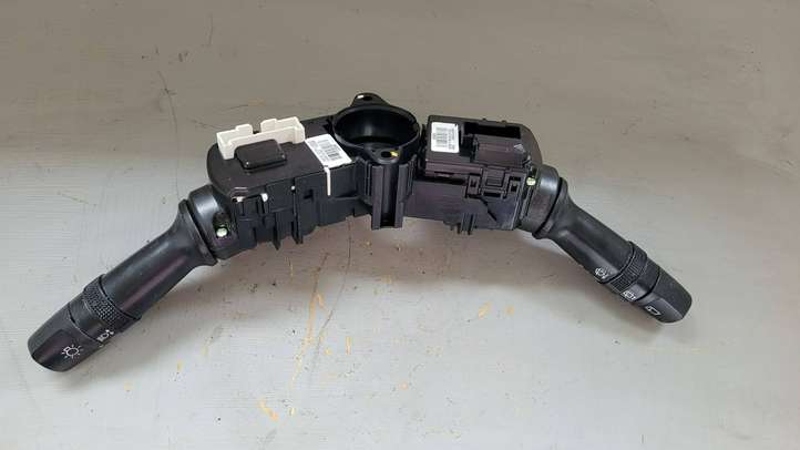 Kia Ceed (2012 - 2015)  3753MA2210 Другие включатели / ручки/ переключатели