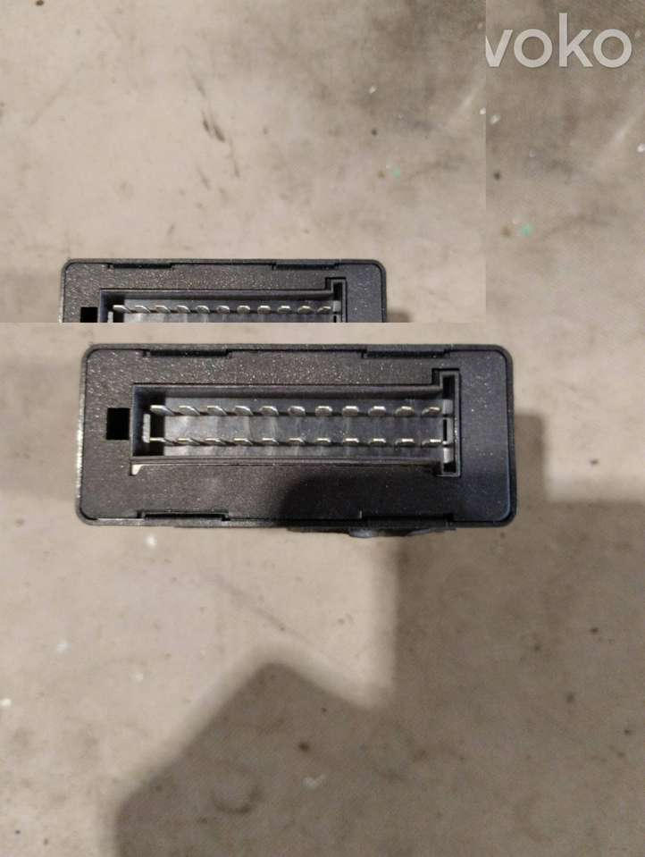 Renault Laguna (2007 - 2015)  321169 Блок управления крюка для прицепа