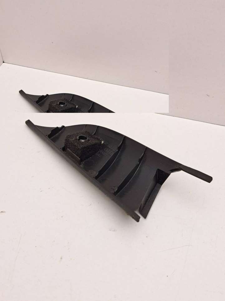 Audi A4 (2004 - 2009)  8E0857506B Другая деталь отделки пере́дней дверей