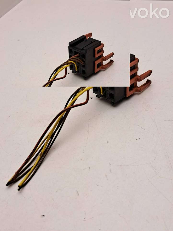 BMW 7 E65 E66 (2001 - 2008)  1493518271 Другой проводник