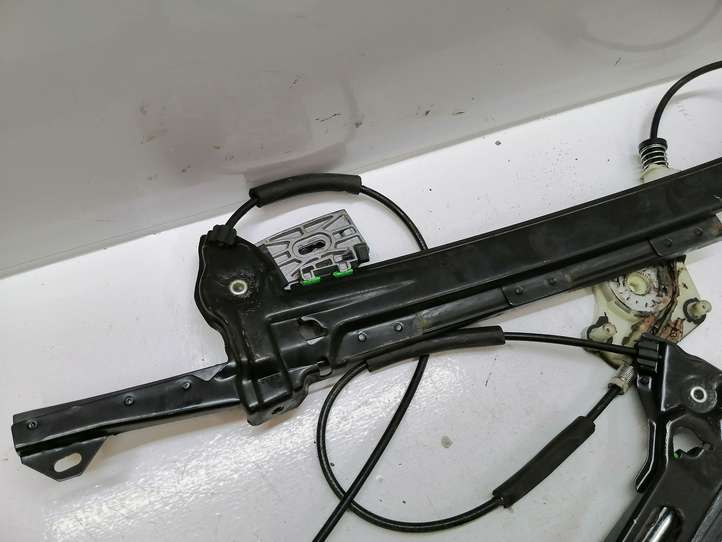 Audi A4 (2004 - 2009)  8H0837462 Механизм подъема окон передней двери