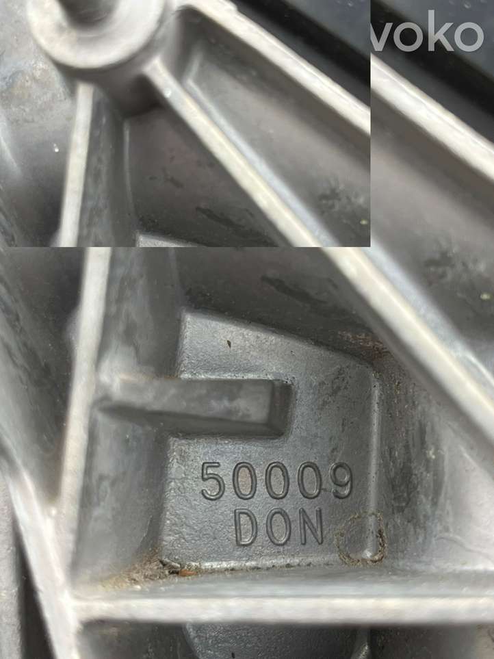 Audi A4 (2004 - 2009)  50009 Зеркало боковое с электрическим приводом