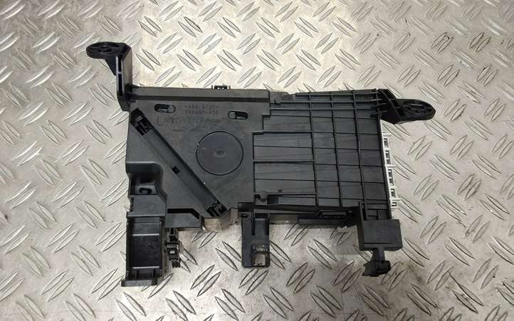 Toyota Prius+ (ZVW40) (2011 - 2018)  8310847041 Экран дисплея вверх
