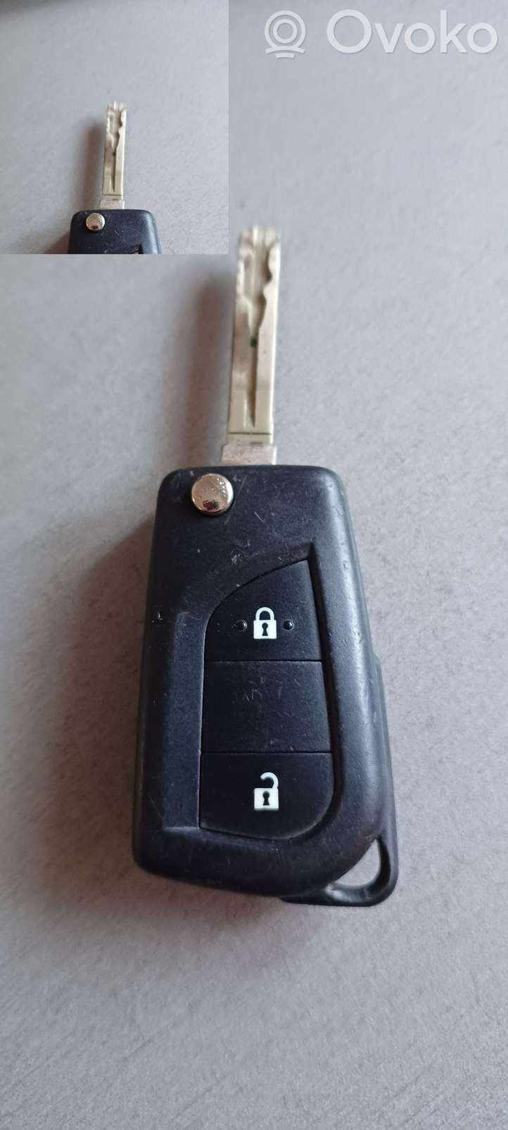 Toyota Aygo (2014 - 2018)   Ключ / карточка зажигания