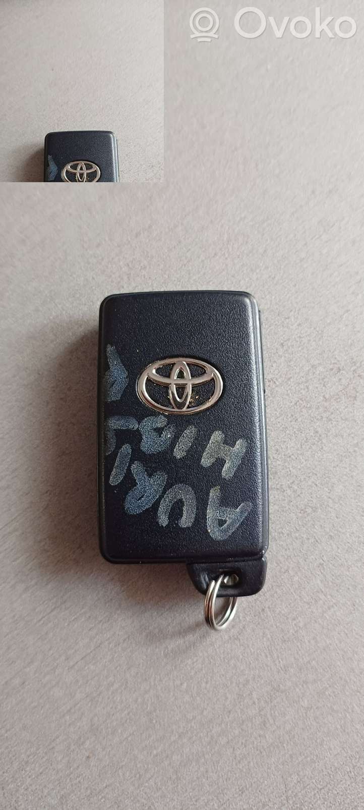 Toyota Auris 150 (2006 - 2012)   Ключ / карточка зажигания