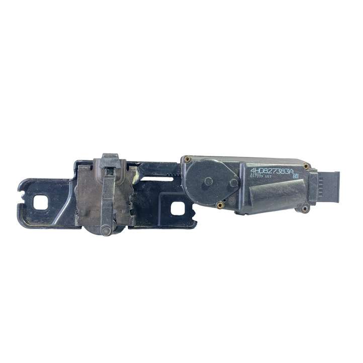 Audi A7 (2010 - 2014)  4H0827383A Притягиватель задней крышки