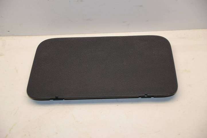 Toyota RAV 4 (XA40) (2012 - 2018)  5844148050 Крышка ящика аккумулятора