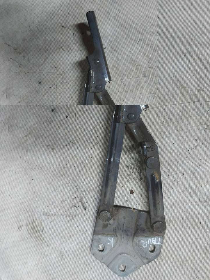 Volkswagen Touran I (2003 - 2010)  1t0823301 Петля (петли) капота