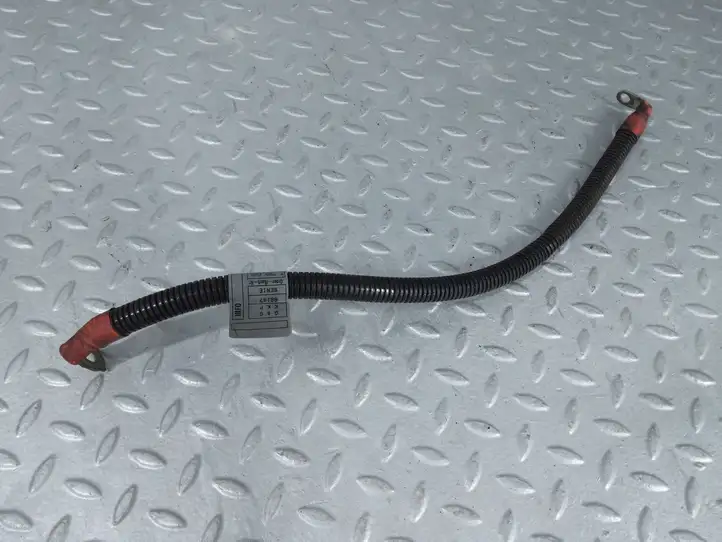 BMW 5 E60 E61 (2004 - 2010)  7789221 Плюсовый провод (аккумулятора)