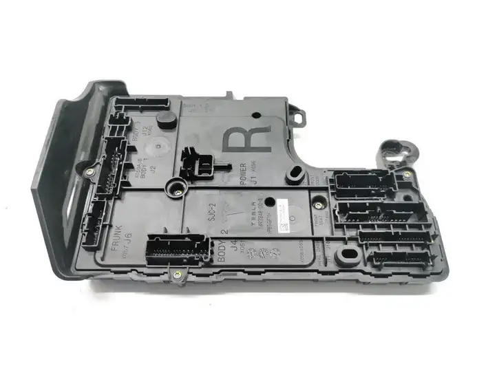 Tesla Model 3 (2017 - 2023) 1567454-00-B Модуль комфорта — фото 1
