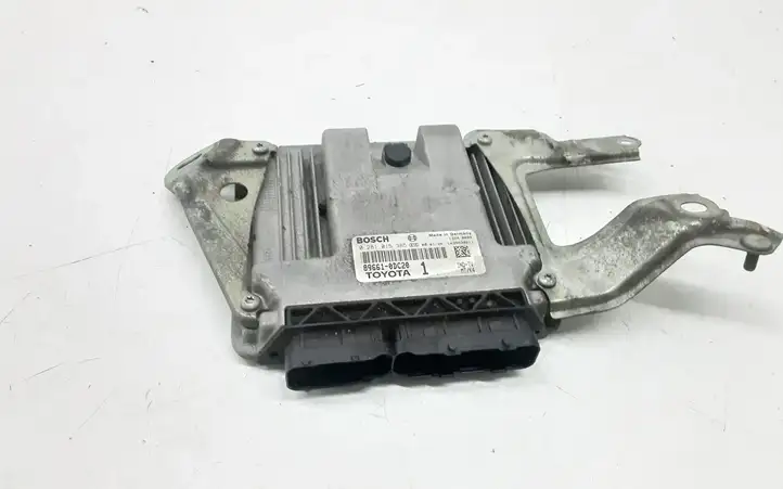 Toyota Yaris (2005 - 2009) 0281015385 Блок управления двигателем (ЭБУ) — фото 1