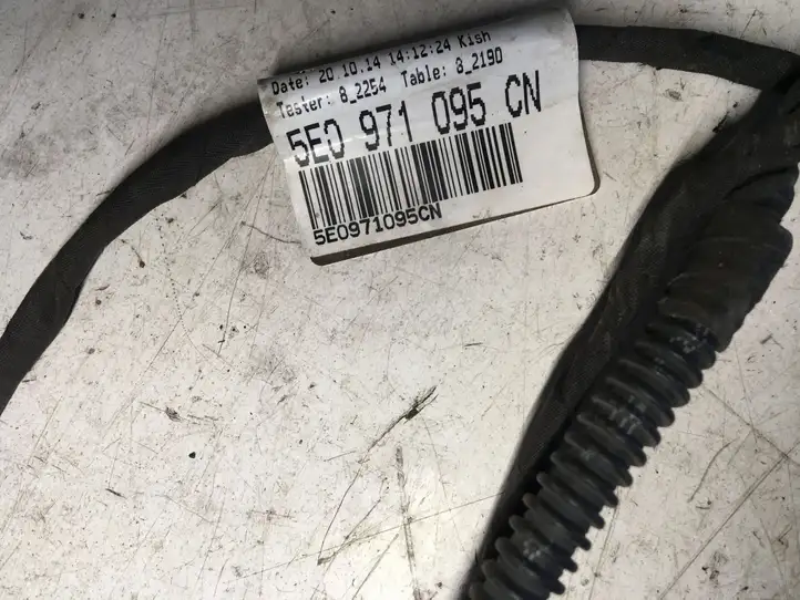 Skoda Octavia Mk3 (5E) (2013 - 2019) 5E0971095CN Прочая электропроводка — фото 3