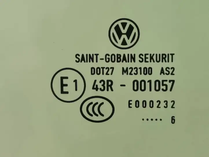 Volkswagen Golf Plus (2004 - 2008) 43R001057 Стекло задней двери — фото 2