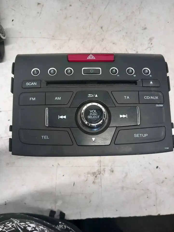 Honda CR-V (2012 - 2016) 39100T1GG111M1 Магнитола / мультимедийная система — фото 1