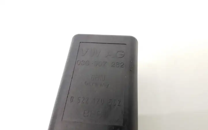 Audi A4 S4 B7 8E 8H (2004 - 2009) 03G907282 Реле накала свечей — фото 4