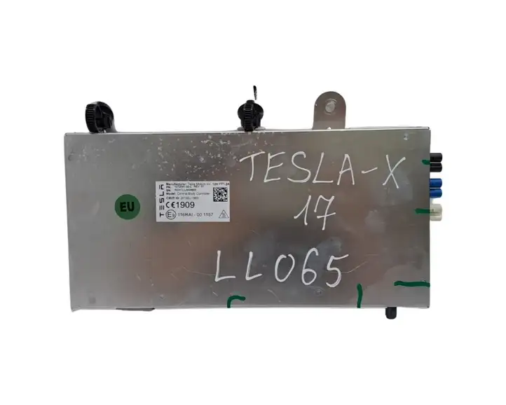 Tesla Model X (2015 - 2021) 107254100C Модуль комфорта — фото 1