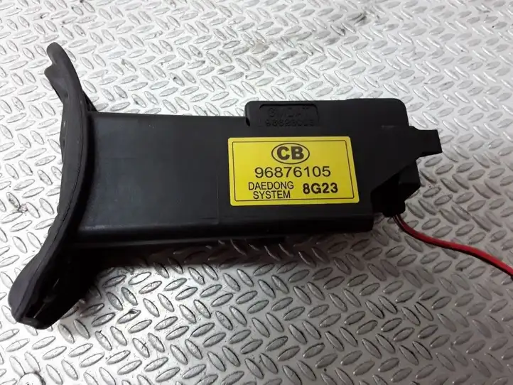 Opel Antara (2006 - 2011) 86876105 Замок крышки топливного бака — фото 1