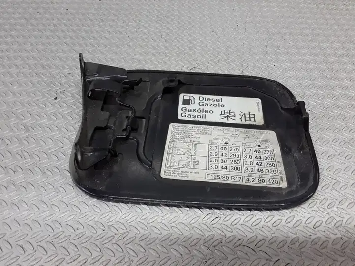 Audi A6 S6 C5 4B (2001 - 2004) 4B0010176R Крышка топливного бака — фото 2