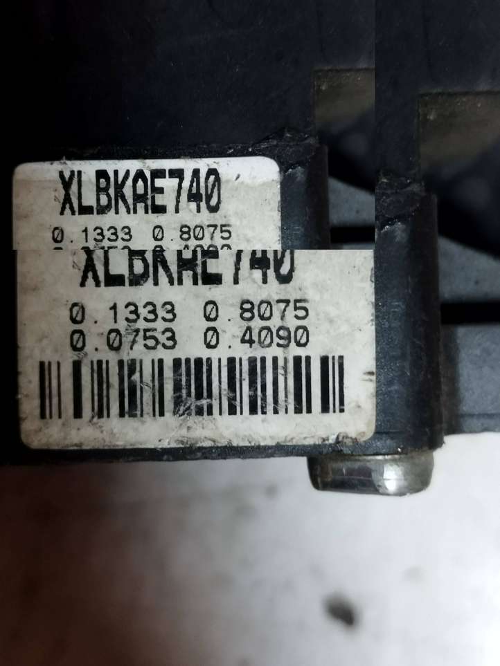 Kia Carens (2002 - 2006)  075304090 Педаль акселератора