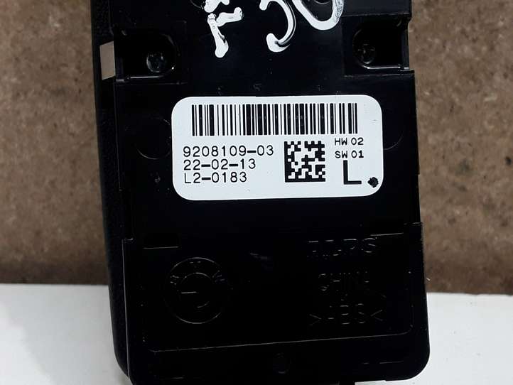 BMW 3 F30 F35 F31 (2012 - 2018)  92028109 Кнопка стеклоподъемников