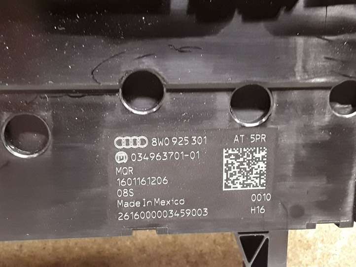 Audi A4 (2015 - 2019)  8W0925301 Другие включатели / ручки/ переключатели