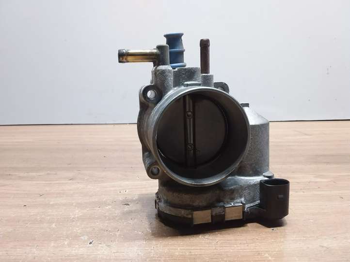 Audi A6 (2001 - 2004)  078133062B Дроссельная заслонка