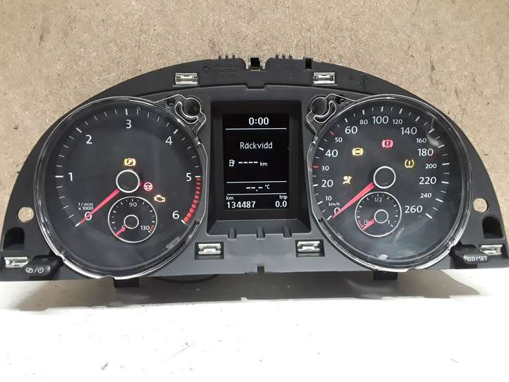 Volkswagen PASSAT B7 (2011 - 2014)  3AA920870P Спидометр (приборный щиток)