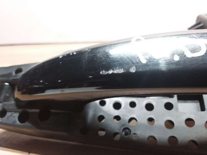 Audi A4 (2007 - 2011)  8T0837886B Наружная ручка