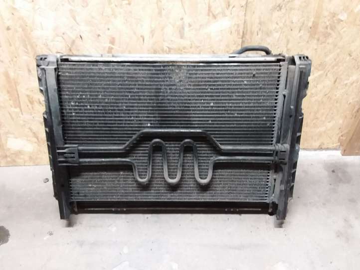 BMW 3 E90 E91 (2005 - 2012)  6119300 Комплект радиаторов