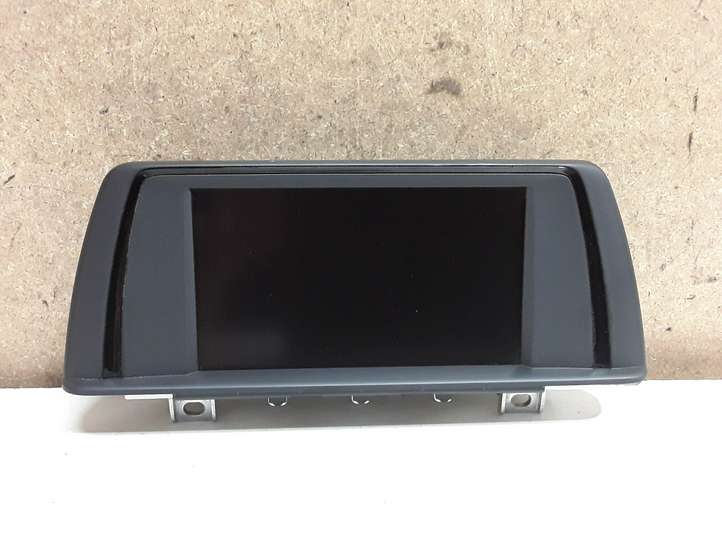 BMW 3 F30 F35 F31 (2012 - 2018)  9270393 Экран/ дисплей / маленький экран
