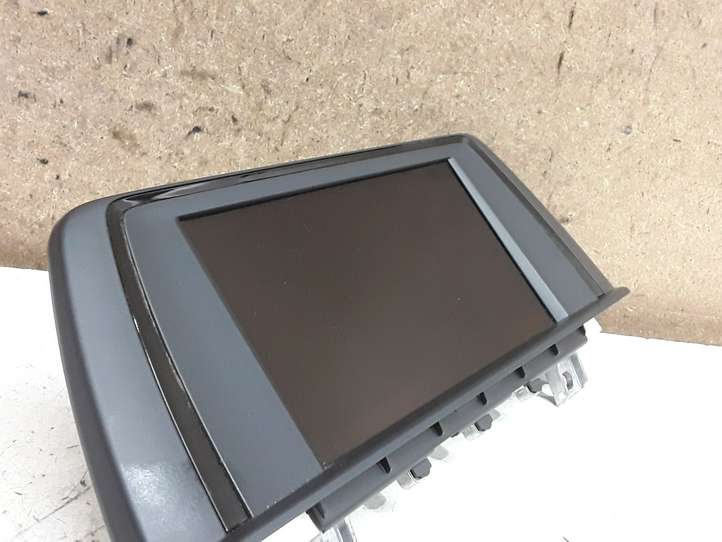BMW 3 F30 F35 F31 (2012 - 2018)  9270393 Экран/ дисплей / маленький экран