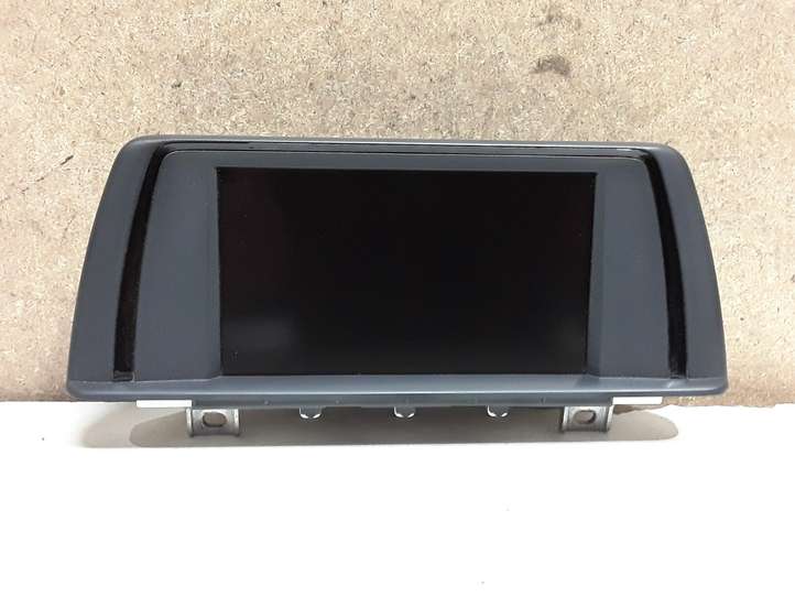 BMW 3 F30 F35 F31 (2012 - 2018)  9270393 Экран/ дисплей / маленький экран