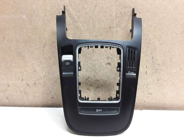 Audi A4 (2007 - 2011)  8K0864261 Рамка рычага переключения передач