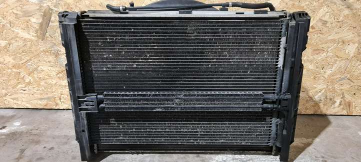 BMW 3 E90 E91 (2005 - 2012)  6937515 Комплект радиаторов