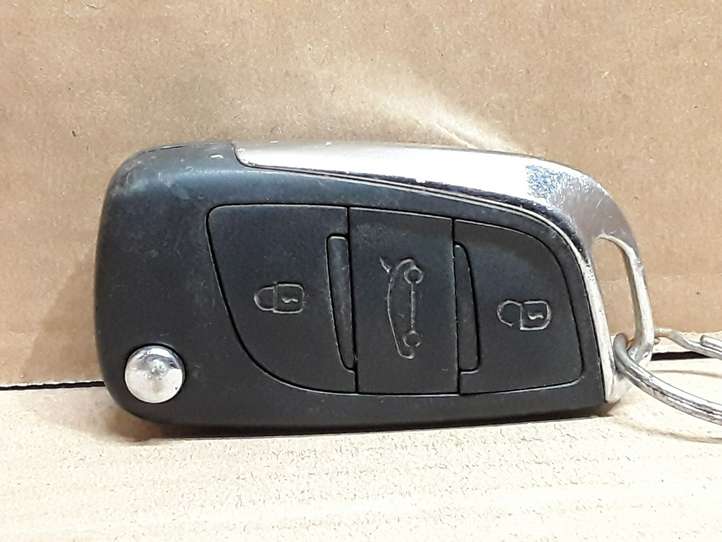 Citroen C4 (2011 - 2016)  9665975480 Ключ / карточка зажигания