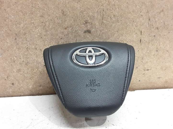 Toyota Avensis T270 (2015 - 2018)  0589P1000183 Подушка безопастности руля
