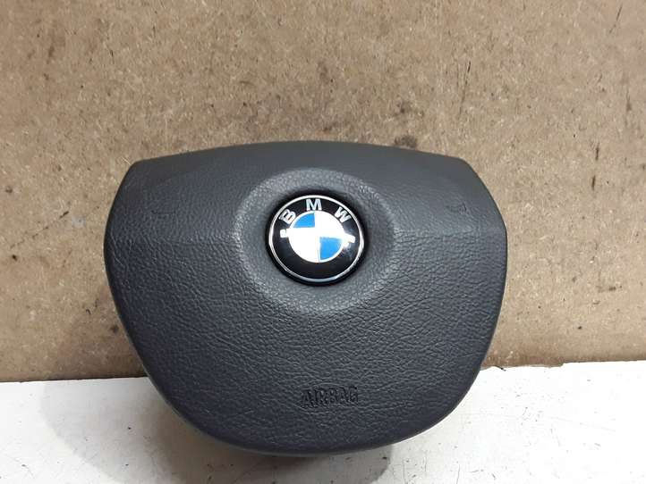 BMW 5 F10 F11 (2009 - 2016)  8382902 Подушка безопастности руля