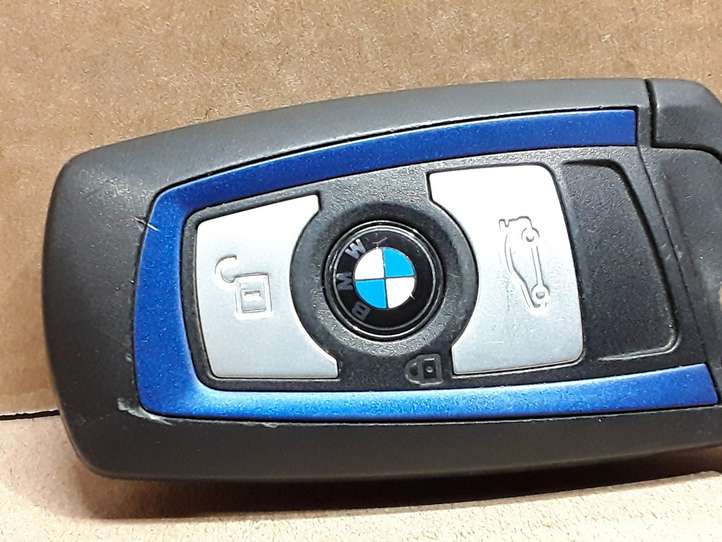 BMW 3 F30 F35 F31 (2012 - 2018)  8053870 Ключ / карточка зажигания