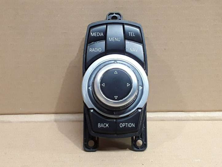 BMW 5 F10 F11 (2009 - 2016)  9286699 Мултифункционный включатель управления / ручка