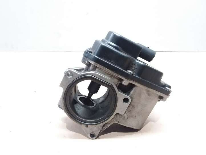 Volkswagen PASSAT B6 (2005 - 2010)  03L131501E Клапан EGR