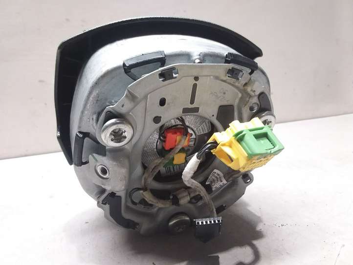 Audi Q7 (2005 - 2009)  4L0880201Q Подушка безопастности руля
