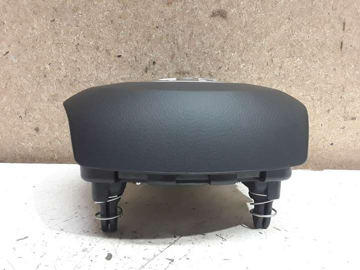 Toyota Yaris (2014 - 2019)  450190D420 Подушка безопастности руля
