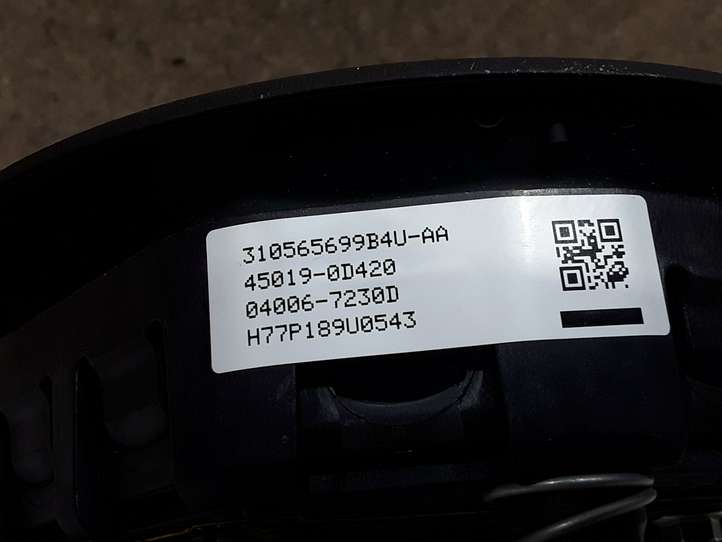 Toyota Yaris (2014 - 2019)  450190D420 Подушка безопастности руля