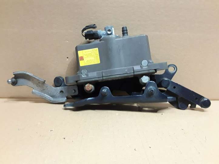 BMW 5 F10 F11 (2009 - 2016)  7191049 Петля (петли) капота