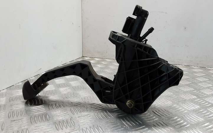 Seat Leon (1P) (2005 - 2012)  1K1721059BT Педаль сцепления