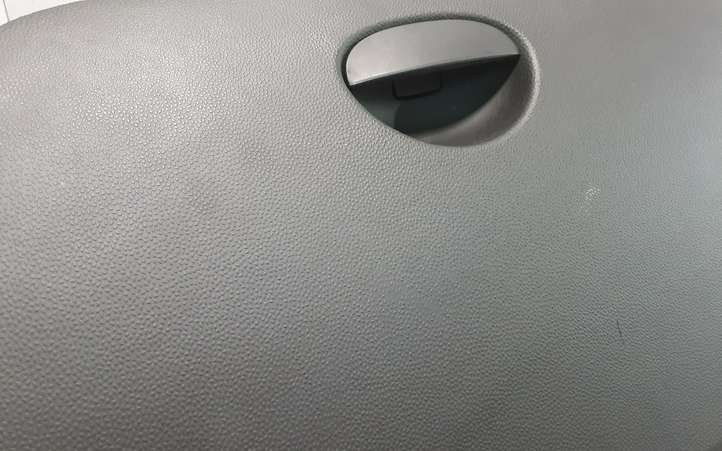 Seat Leon (1P) (2005 - 2012)  1P1857109 Комплект ящика для вещей (бардачка)